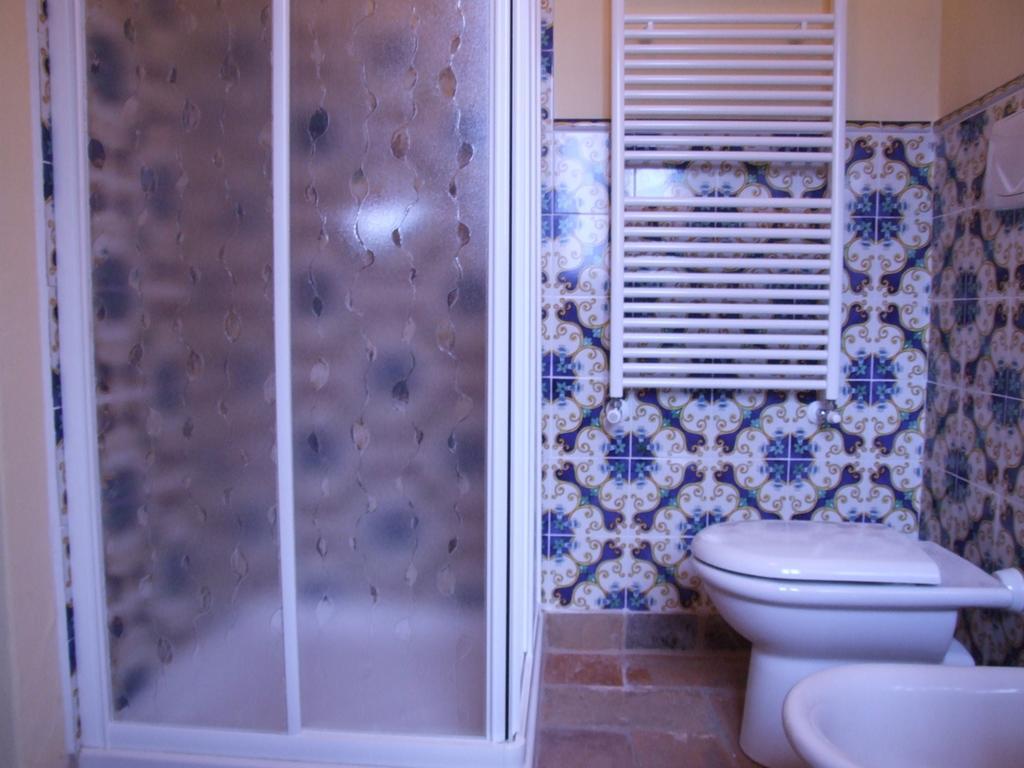 B&B Coco Loco Sesto Calende Rom bilde